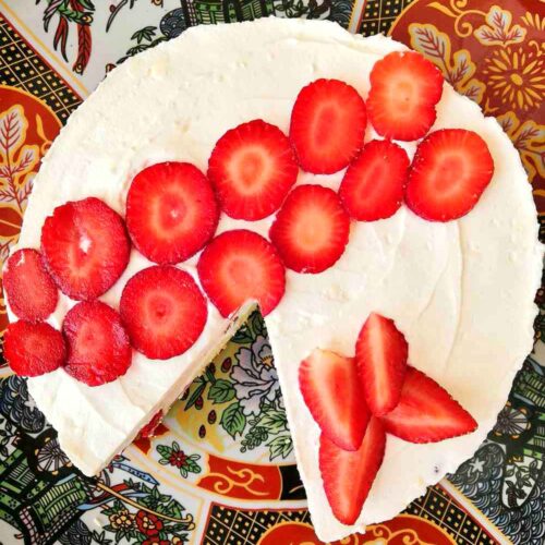 Gateau Aux Fraises Fraisier Facile Revisite My Yummy Kitchen